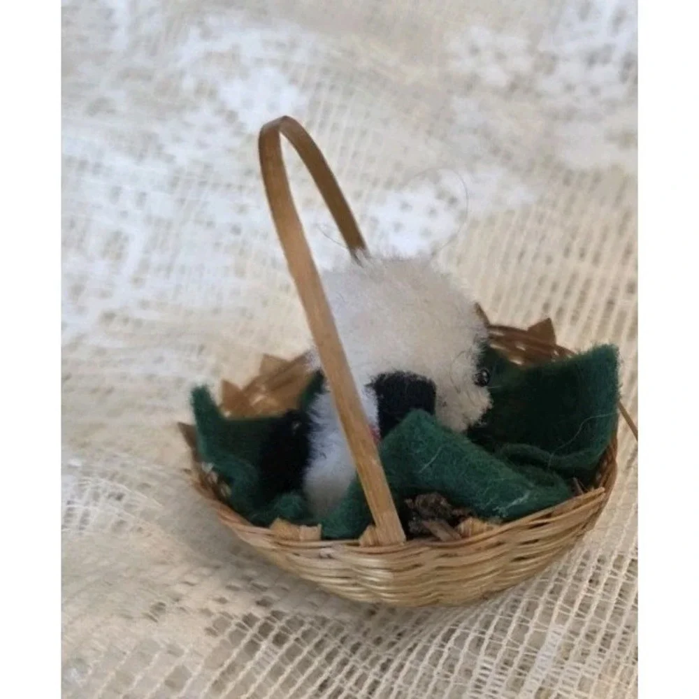 Vintage ARA? 1960's Austria Dog Dalmation In‎ Basket Toy  1.25